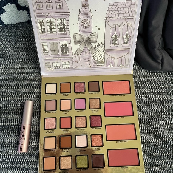 Eyeshadow and blush palette with travel size mascara -limited edition - Picture 3 of 6